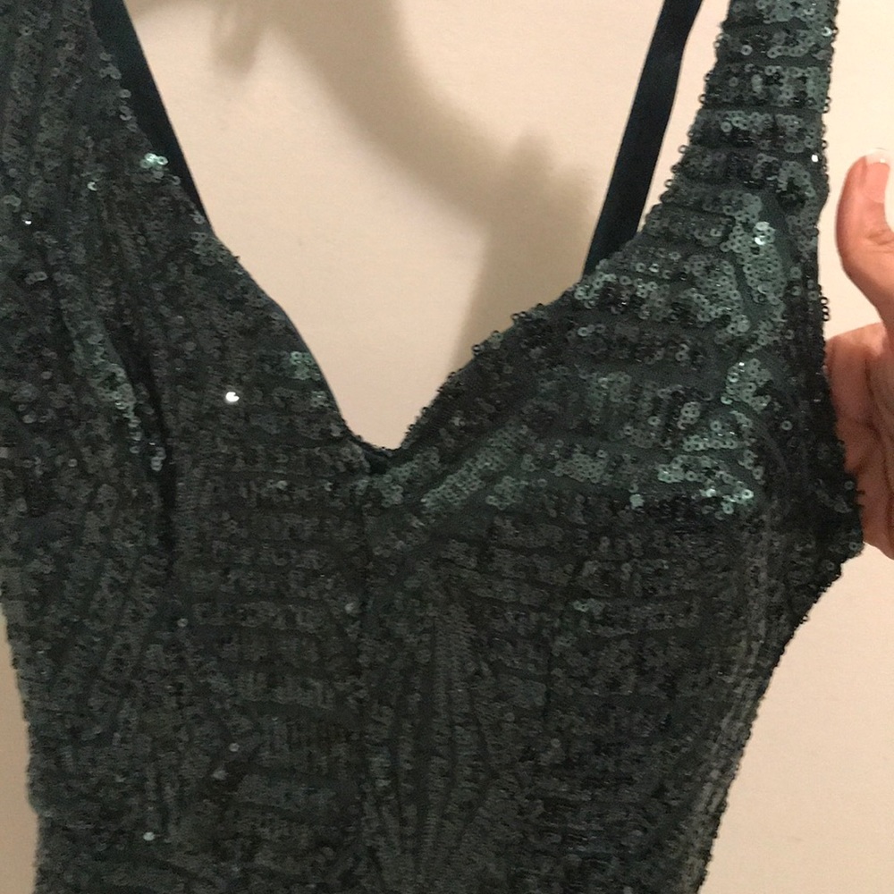 Dress - Picture 5 of 6